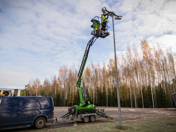 <b>Leguan 135 Neo -henkilönostin</b>